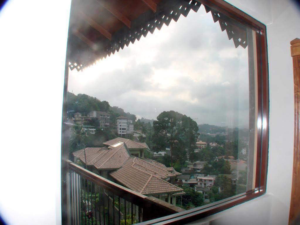 Piumara Residence Kandy Extérieur photo